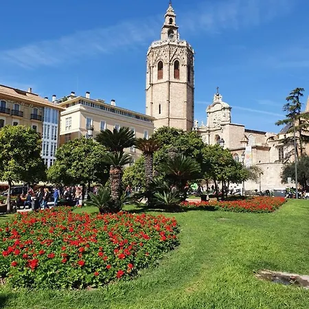 Mercat Апартаменты